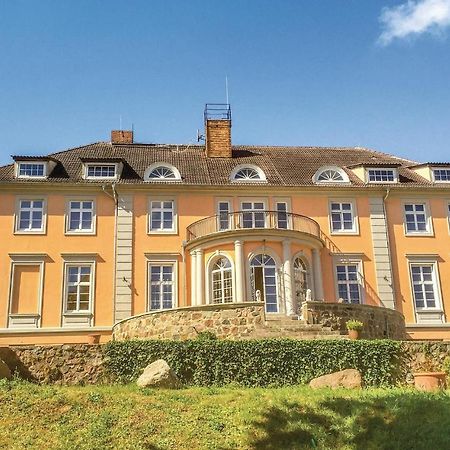 Herrenhaus Luebbenow Exterior photo