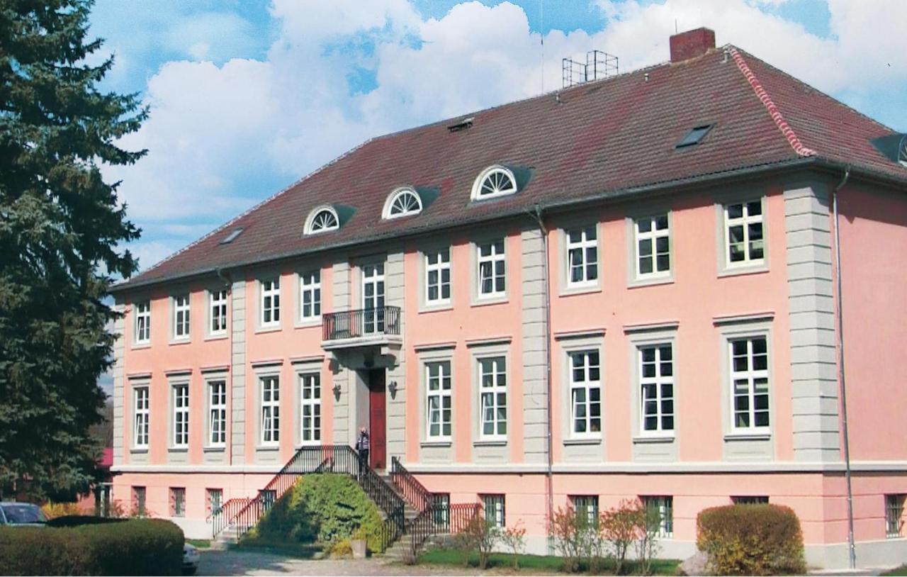 Herrenhaus Luebbenow Exterior photo