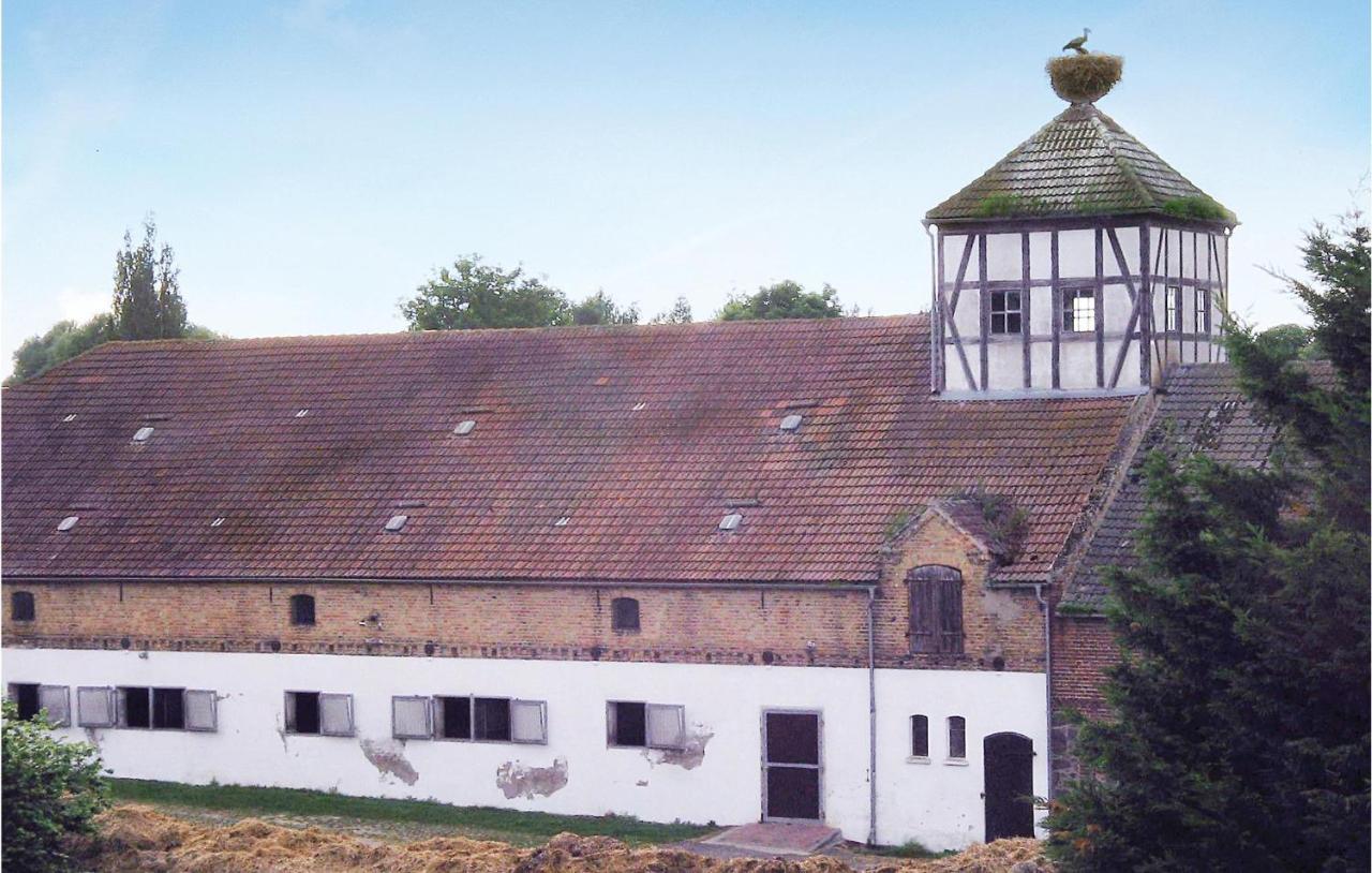 Herrenhaus Luebbenow Exterior photo